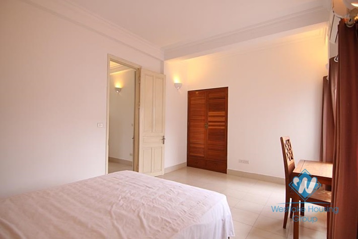 Nice one bedroom apartment for rent on Tay Ho district, Hanoi